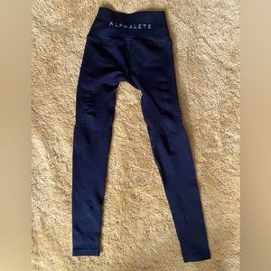 Alphalete black leggings NWOT size small